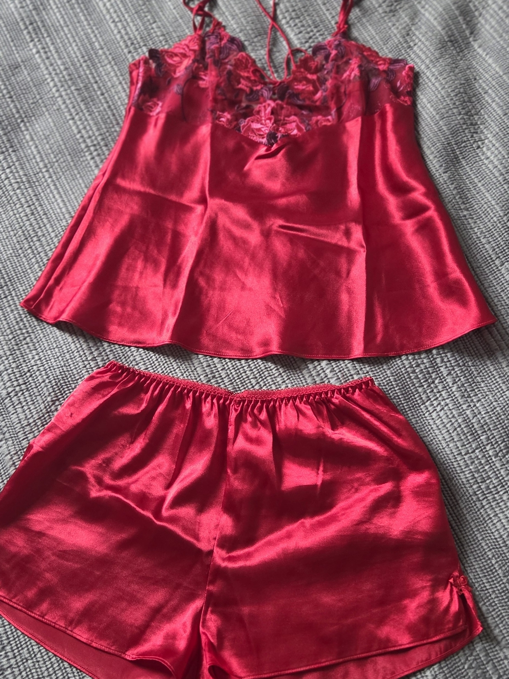 Lace Trim Cami & Short Pajama Set - Red